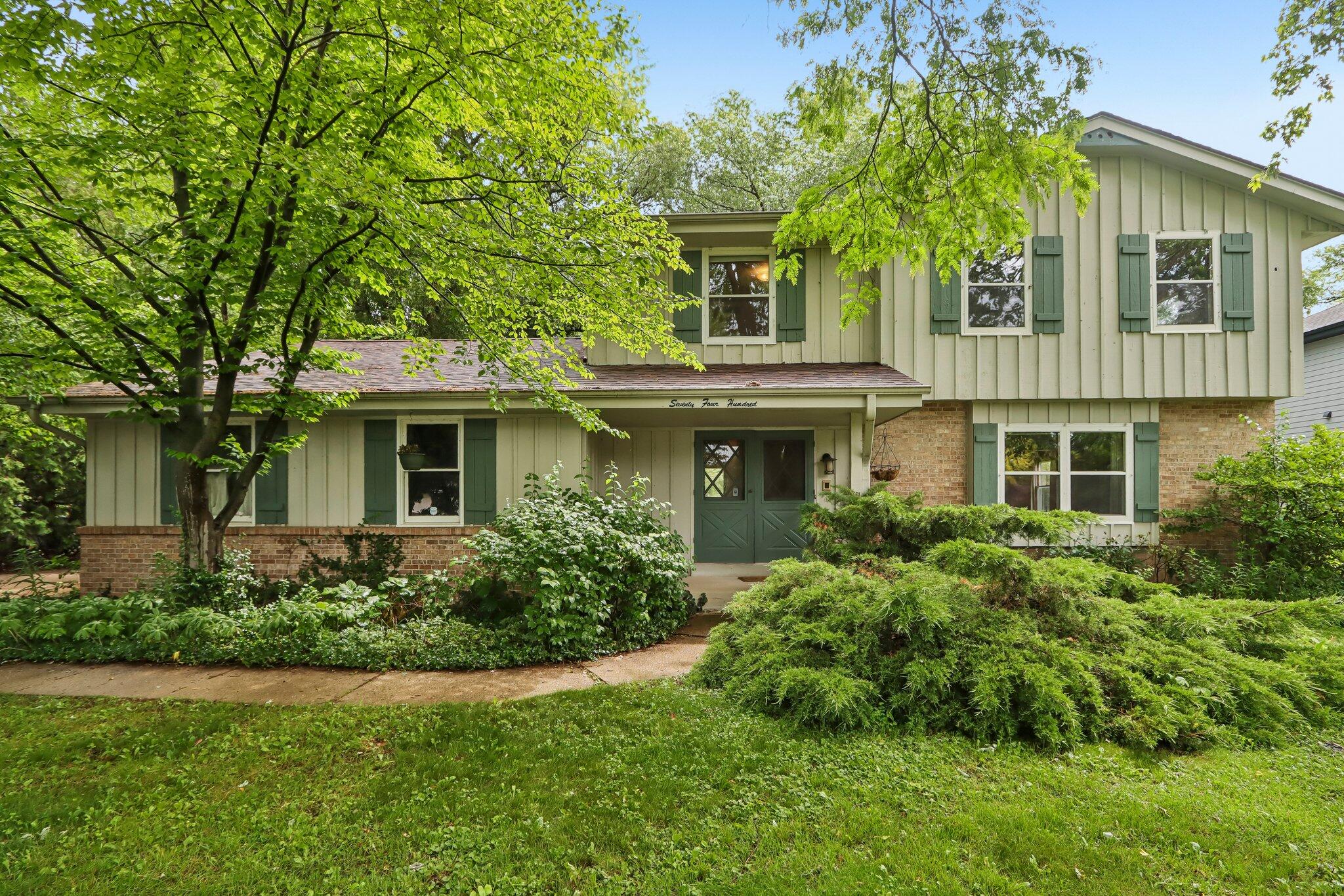 7400 North Pierron Road Glendale, WI 53209 - Photo 1 of 49 7400 N Pierron Rd