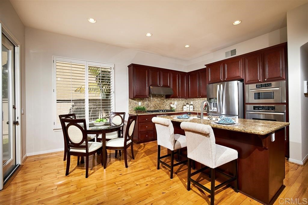 1242 Mariposa Road Carlsbad, CA 92011 - Photo 12 of 24 Gallery Image 12