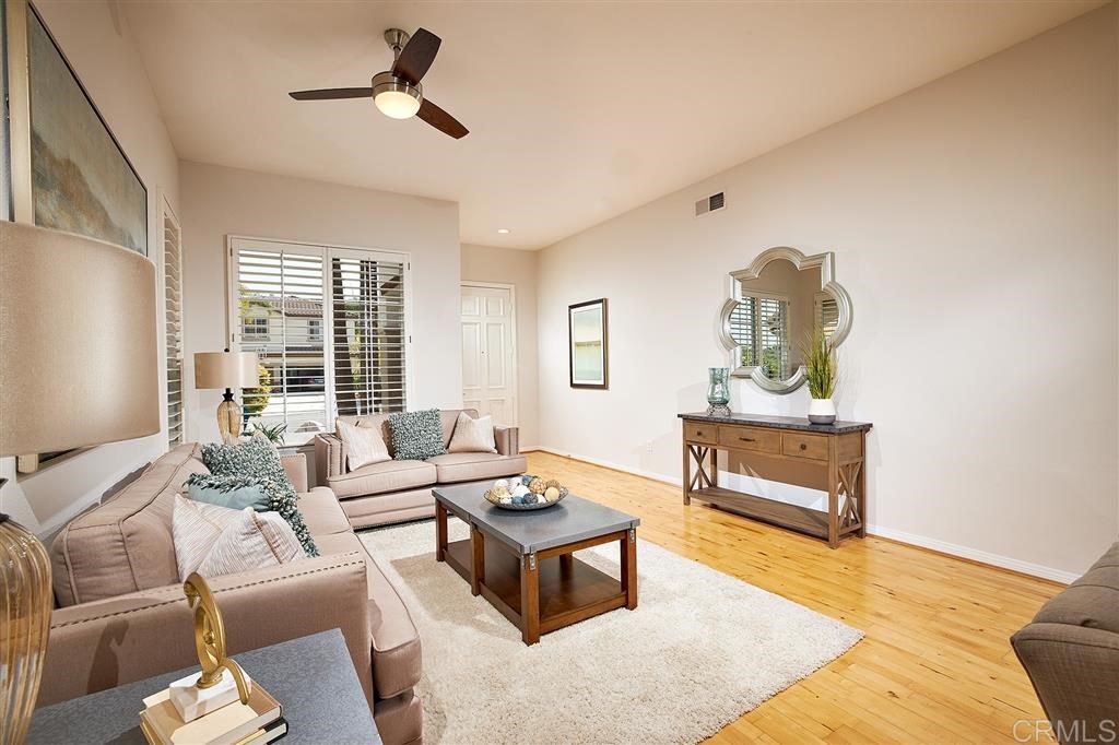 1242 Mariposa Road Carlsbad, CA 92011 - Photo 6 of 24 Gallery Image 6