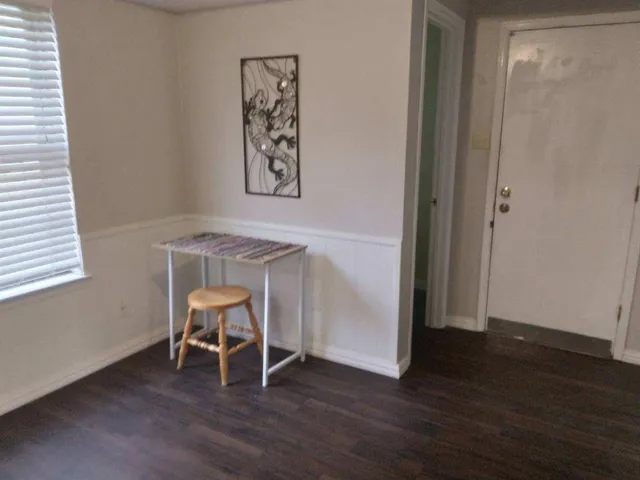 $2,050 | 6917 Bennington Drive, Watauga, TX 76148