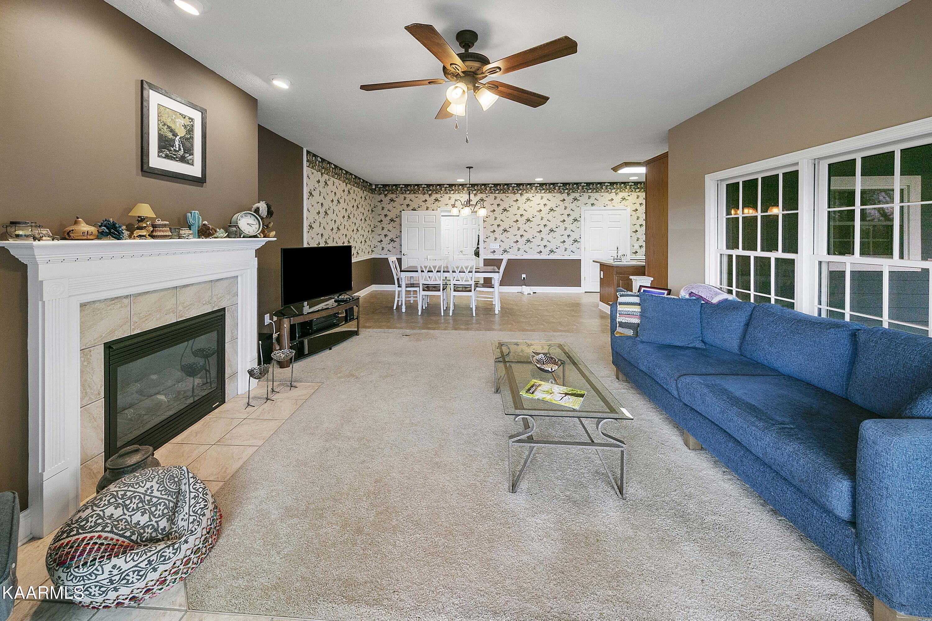 4626 French Road Knoxville, TN 37920 - Photo 10 of 33 1L9A3647