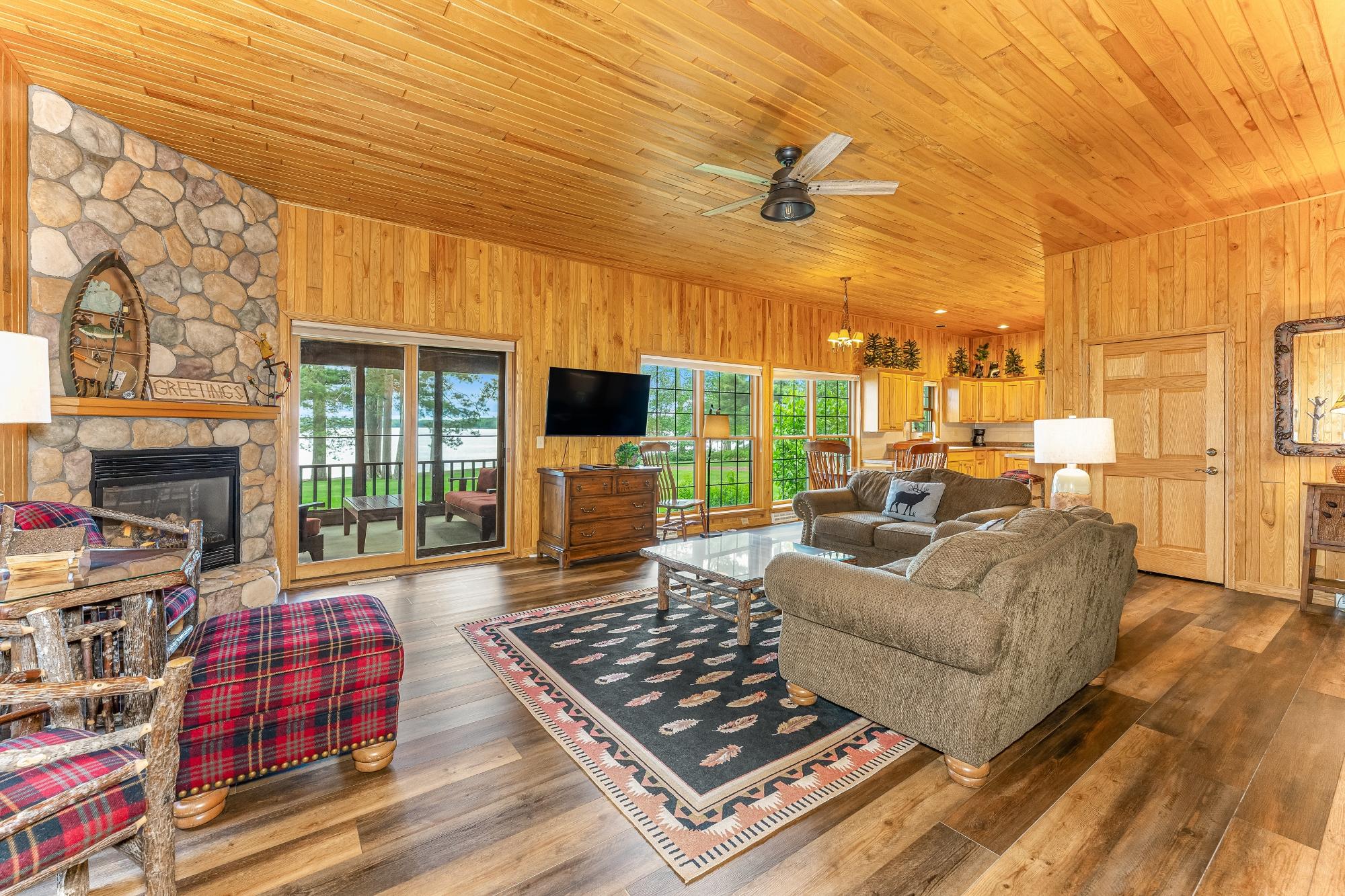 13037 Deer Park Road, Unit 4 Manitowish Waters, WI 54545 - Photo 31 of 47 Gallery Image 31