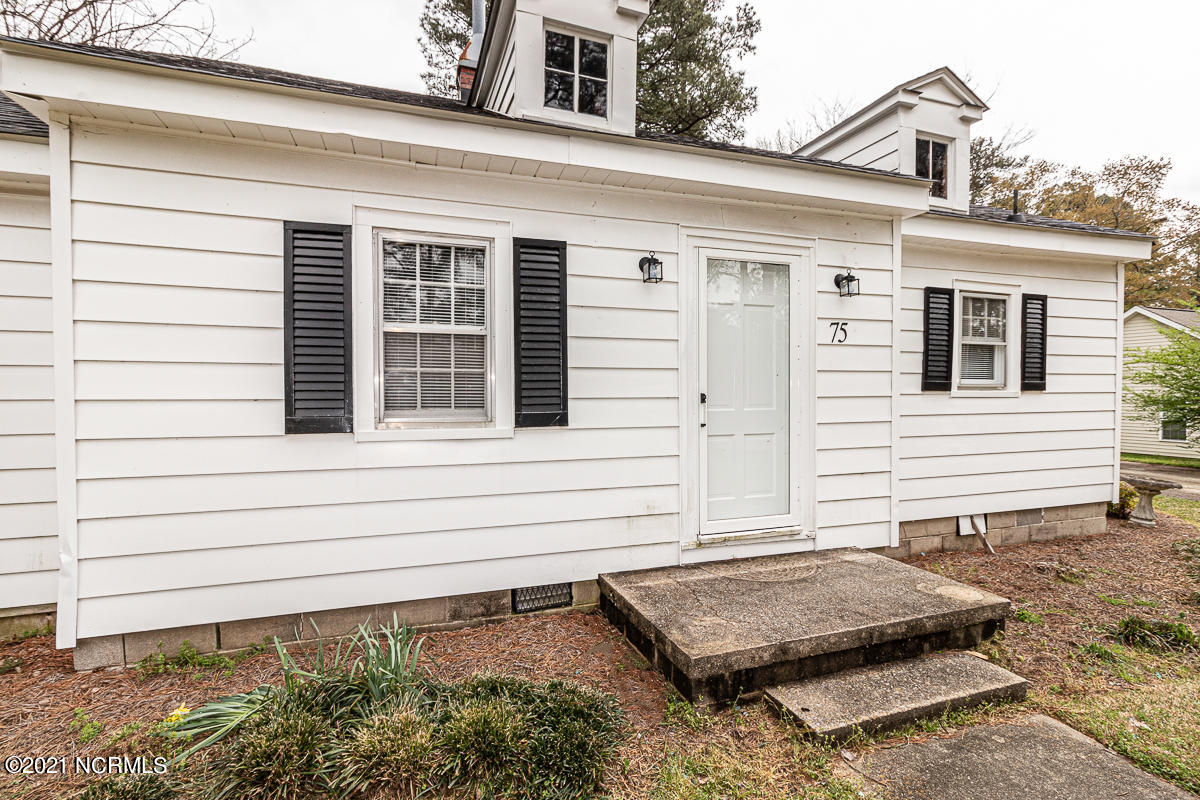 75 Cobb Road Rocky Mount, NC 27804 - Photo 2 of 31 IMG_0197