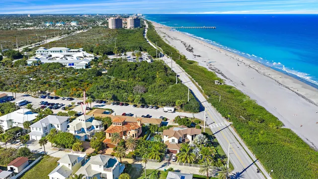 $2,749,000 | 511 Saturn Lane, Juno Beach, FL 33408