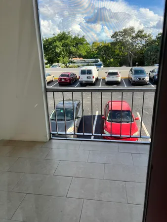 $2,000 | 632 Northwest 13th Street, Unit 210, Boca Raton, FL 33486