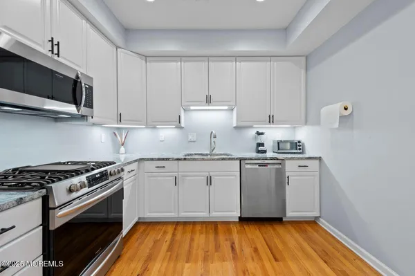 $4,000 | A162 Main Street, Manasquan, NJ 08736