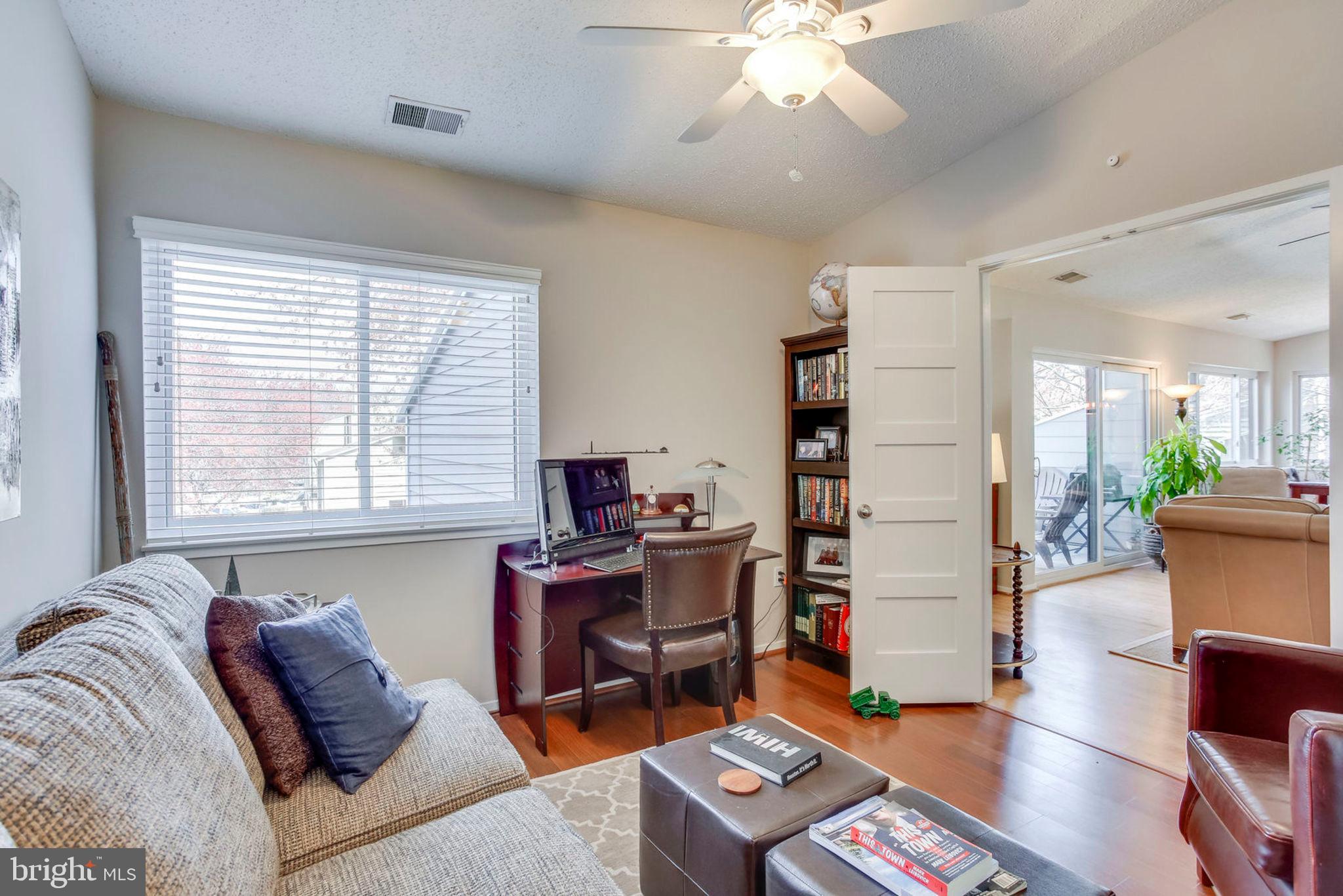 11035 Villaridge Court Reston, VA 20191 - Photo 14 of 57