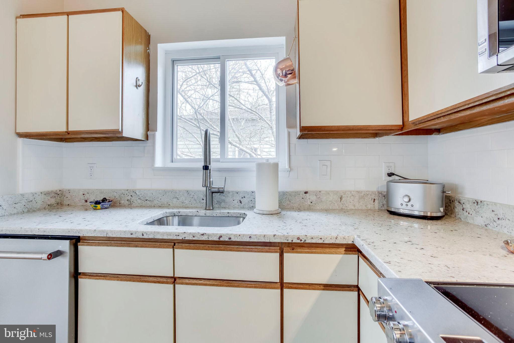 11035 Villaridge Court Reston, VA 20191 - Photo 24 of 57