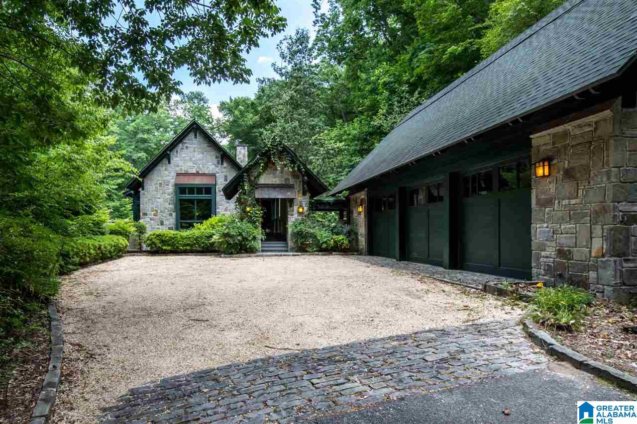 3556 Spring Valley Court Birmingham, AL 35223 - Photo 3 of 50
