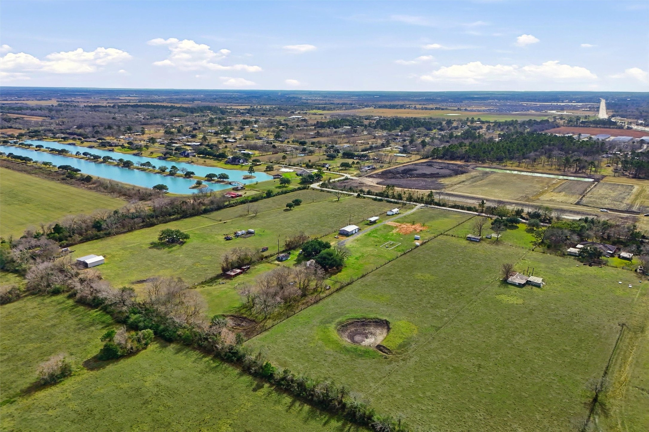 611 Reidland Road Crosby, TX 77532 - Photo 33 of 33 a view of a city