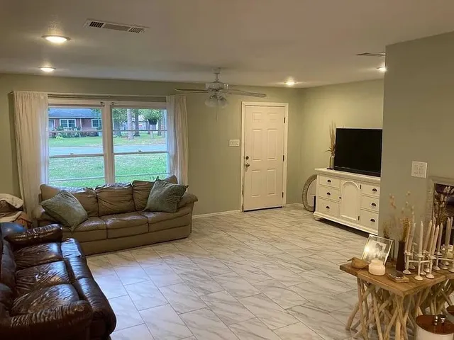 $1,750 | 211 Davidson Drive, Terrell, TX 75160