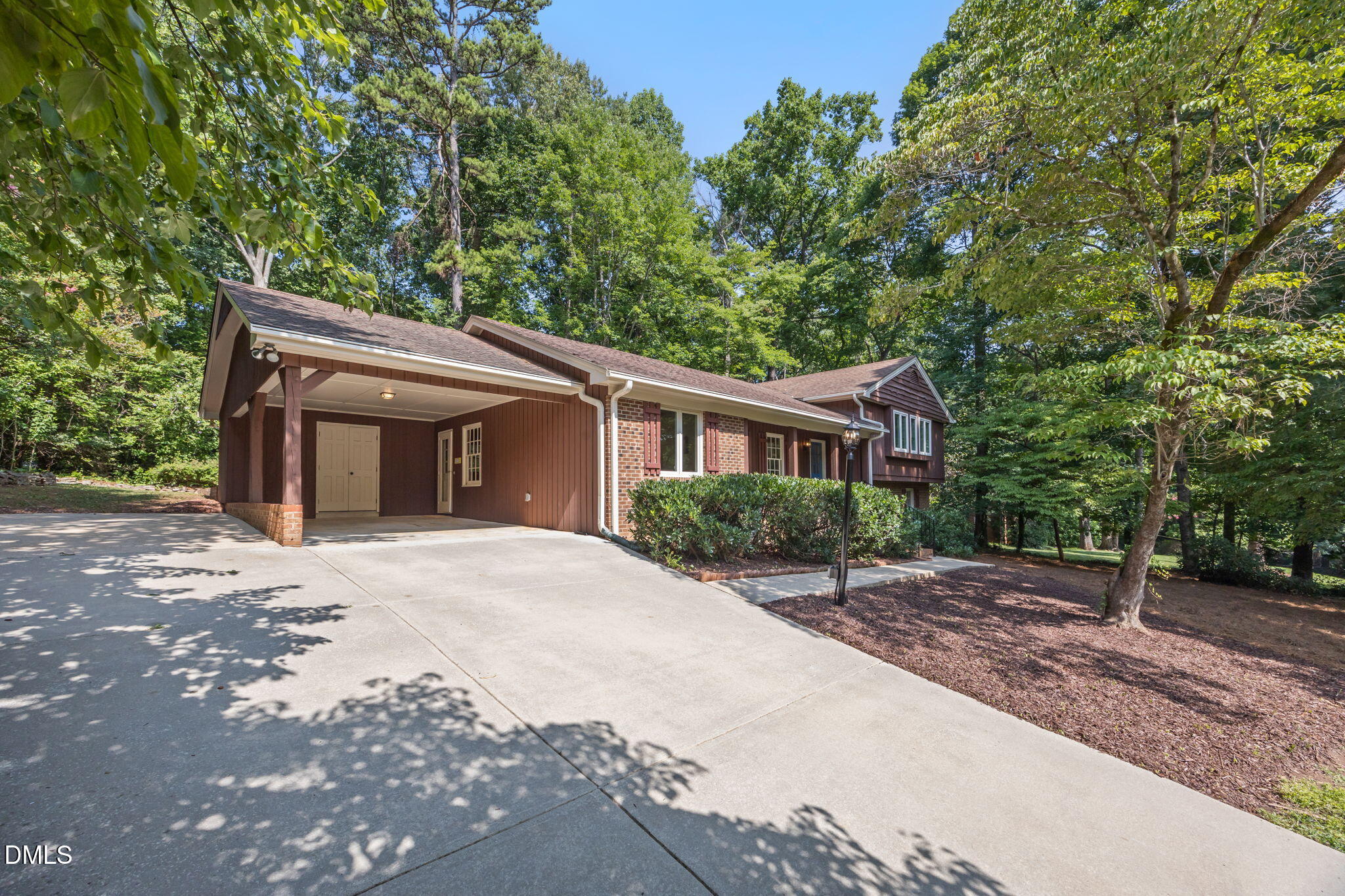 6813 Jean Drive Raleigh, NC 27612 - Photo 2 of 60 2-web-or-mls-484A8310