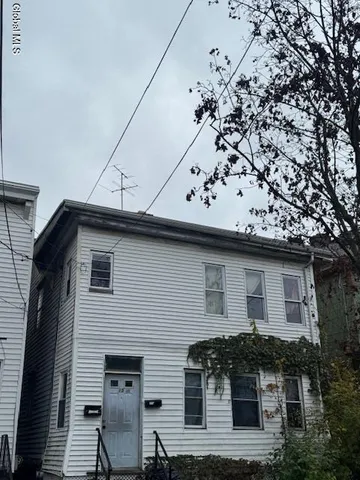$174,900 | 15 Oneida Terrace, Albany, NY 12209