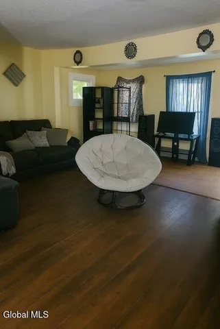 $174,900 | 15 Oneida Terrace, Albany, NY 12209