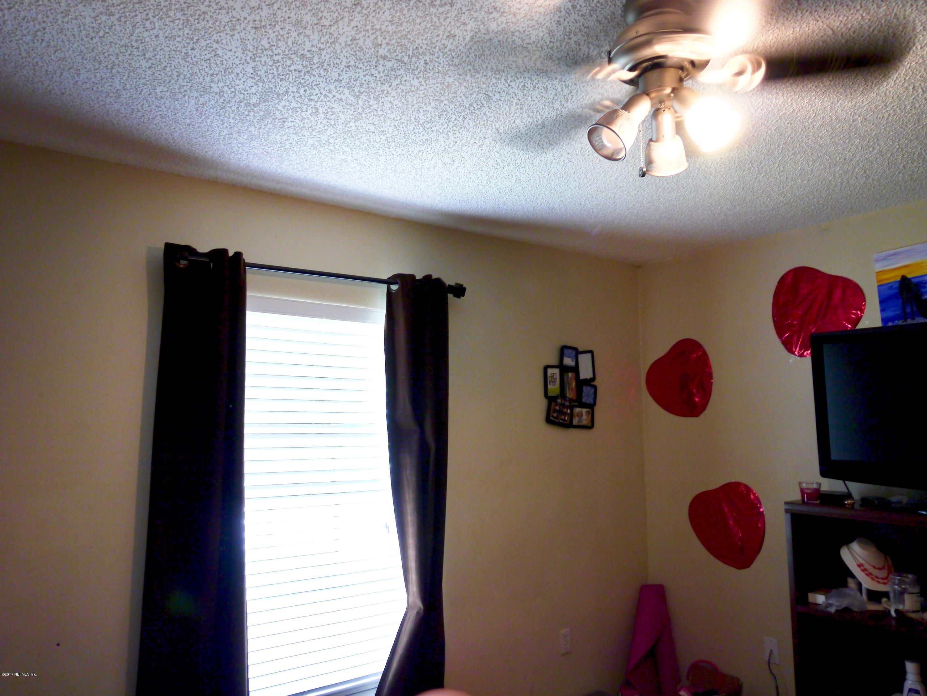 7344 Fox Grove Road Jacksonville, FL 32244 - Photo 17 of 22 P1030427