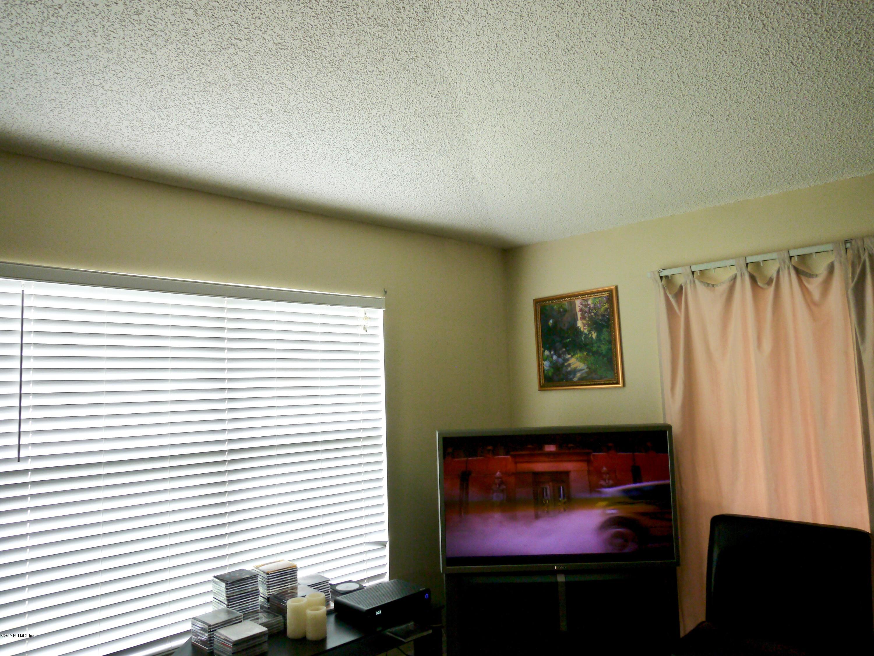 7344 Fox Grove Road Jacksonville, FL 32244 - Photo 7 of 22 P1030415