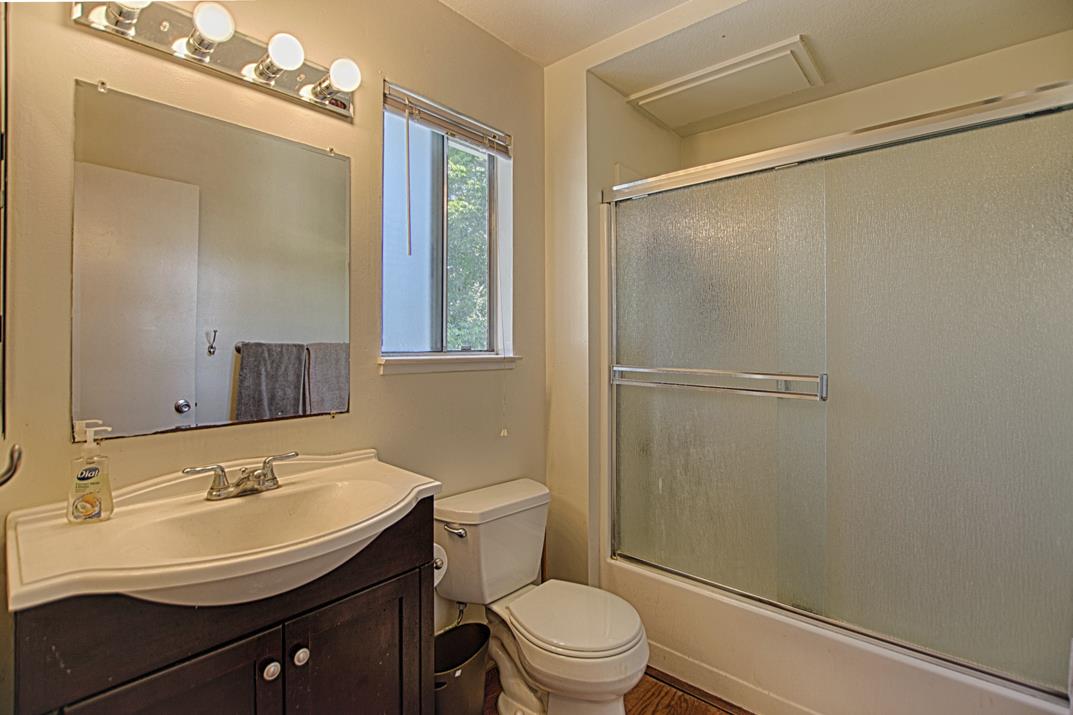 721 Rosedale Avenue, Unit 3 Capitola, CA 95010 - Photo 5 of 11 Gallery Image 5