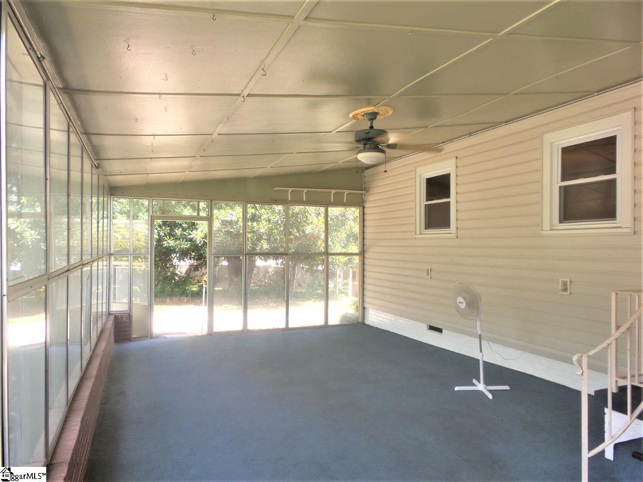 1228 Rutherford Road Greenville, SC 29609 - Photo 2 of 36 Gallery Image 2
