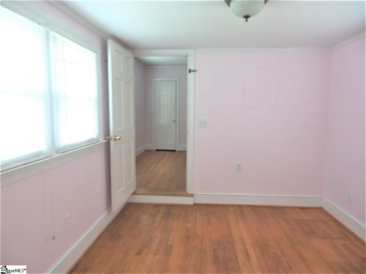 1228 Rutherford Road Greenville, SC 29609 - Photo 18 of 36 Gallery Image 18