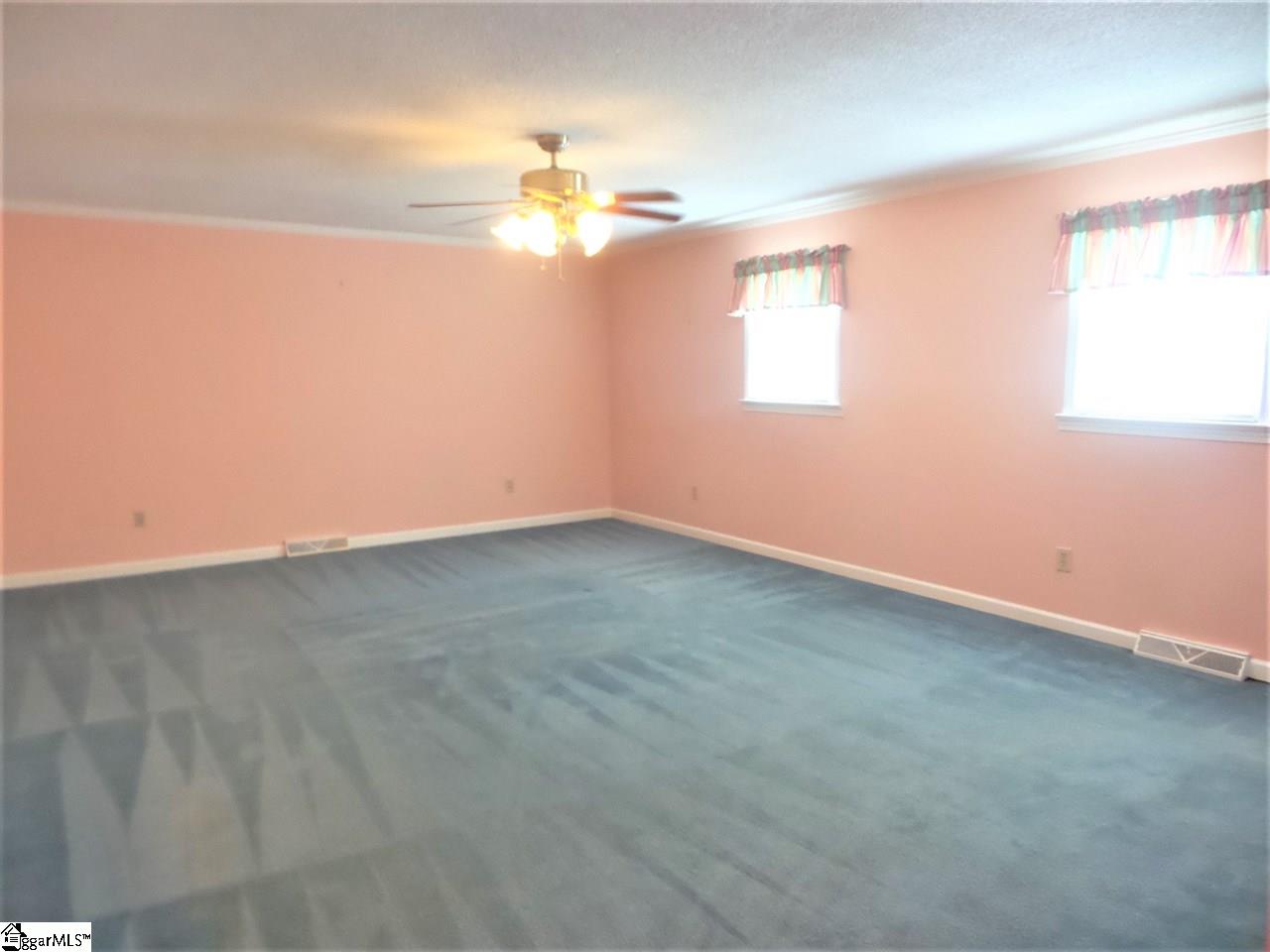 1228 Rutherford Road Greenville, SC 29609 - Photo 21 of 36 Gallery Image 21
