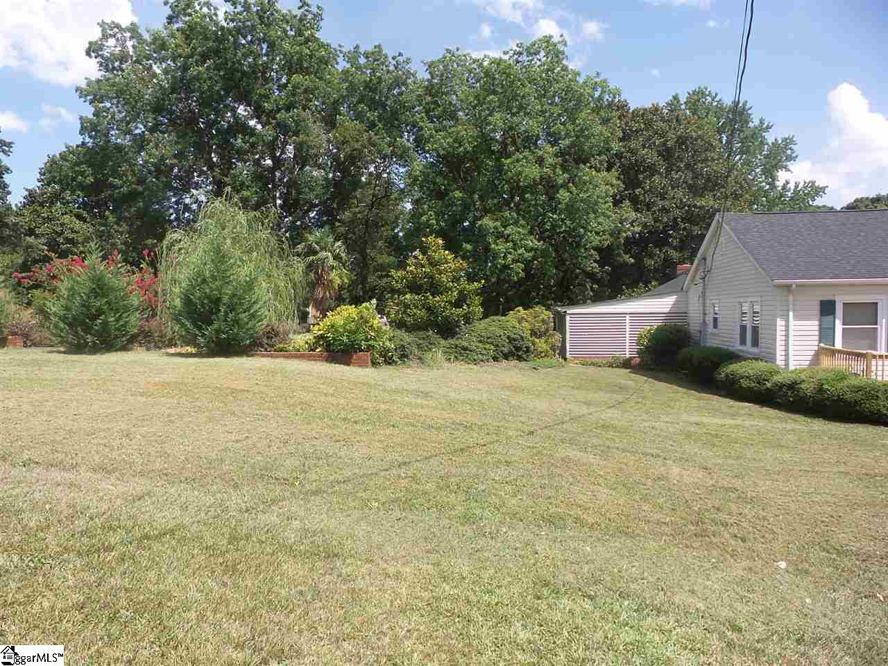 1228 Rutherford Road Greenville, SC 29609 - Photo 22 of 36 Gallery Image 22