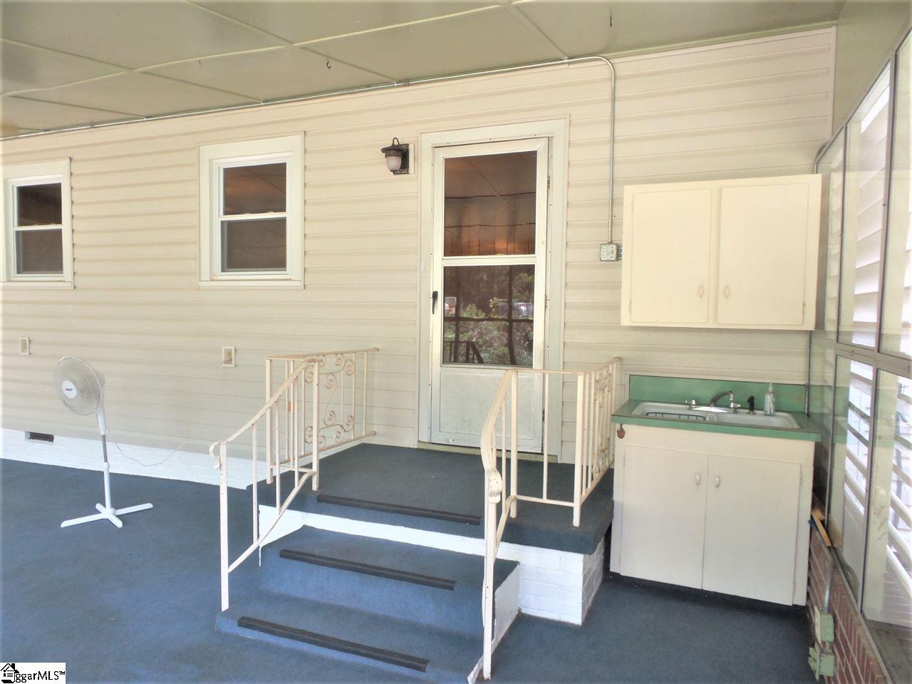 1228 Rutherford Road Greenville, SC 29609 - Photo 26 of 36 Gallery Image 26