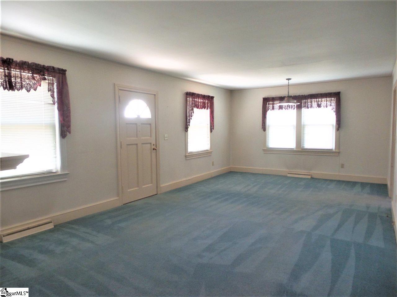 1228 Rutherford Road Greenville, SC 29609 - Photo 29 of 36 Gallery Image 29