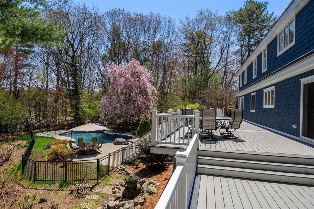 19 Devonshire Road Middleton, MA 01949 - Photo 34 of 42