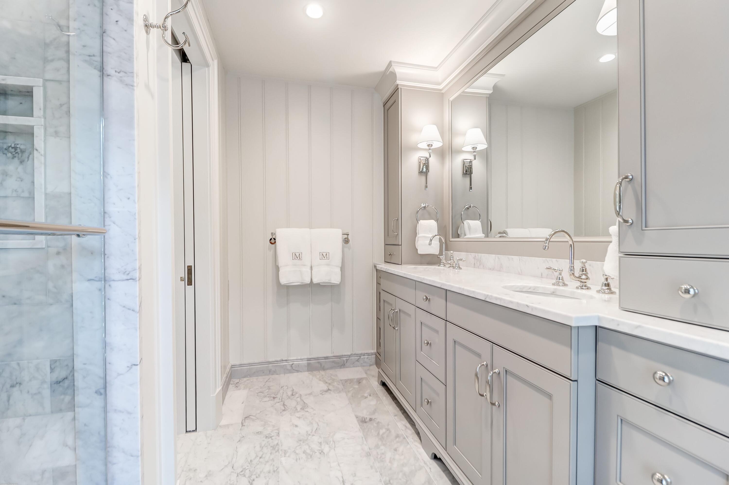 13 Legare Street Charleston, SC 29401 - Photo 15 of 31 Primary Bathroom - 2