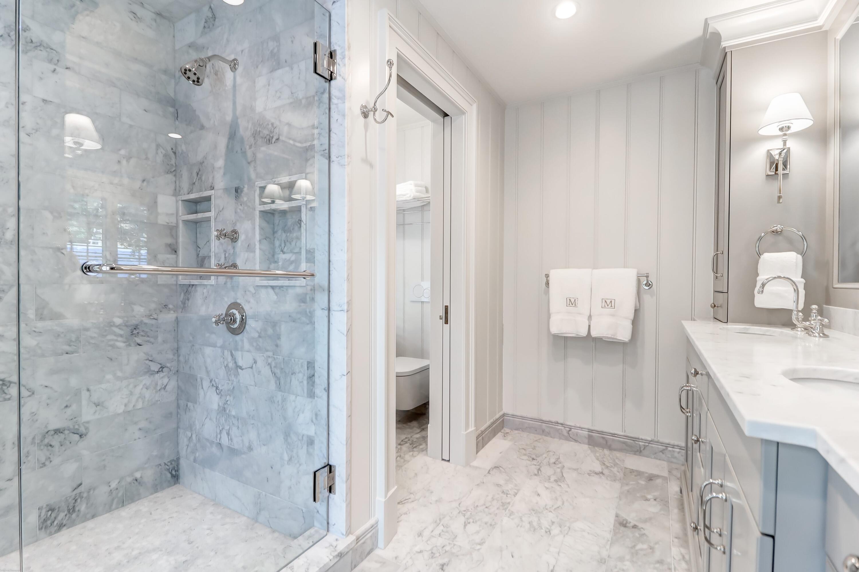 13 Legare Street Charleston, SC 29401 - Photo 17 of 31 Primary Bathroom