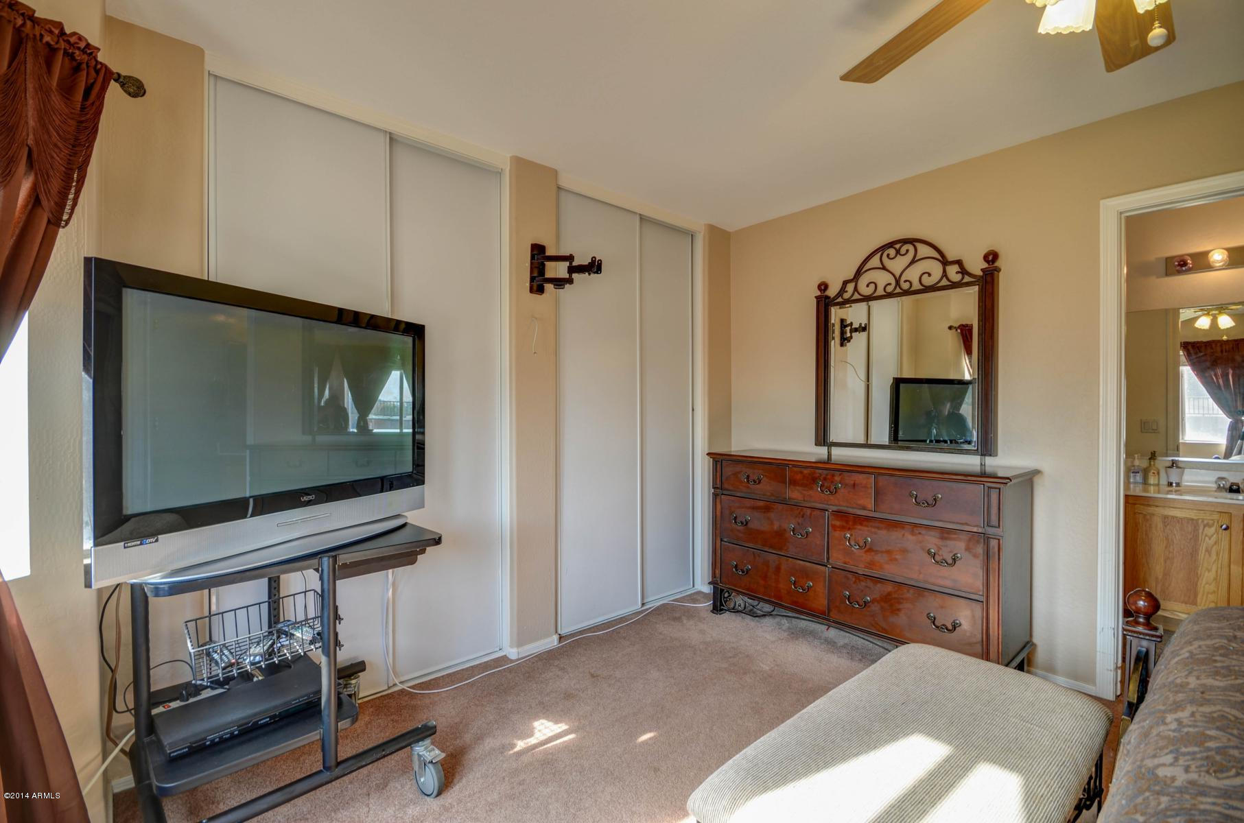 6413 West Riva Road Phoenix, AZ 85043 - Photo 24 of 42 Master 4