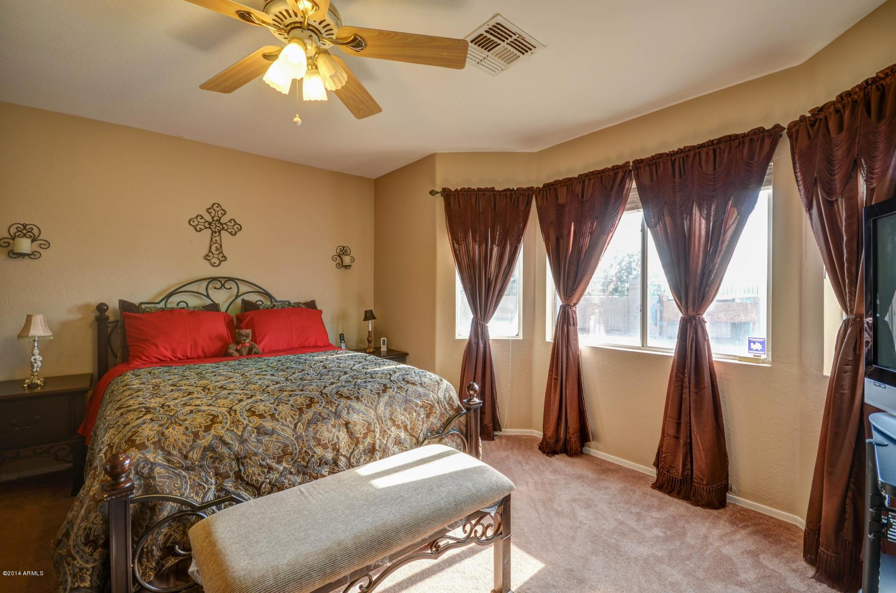 6413 West Riva Road Phoenix, AZ 85043 - Photo 6 of 42 Master 2