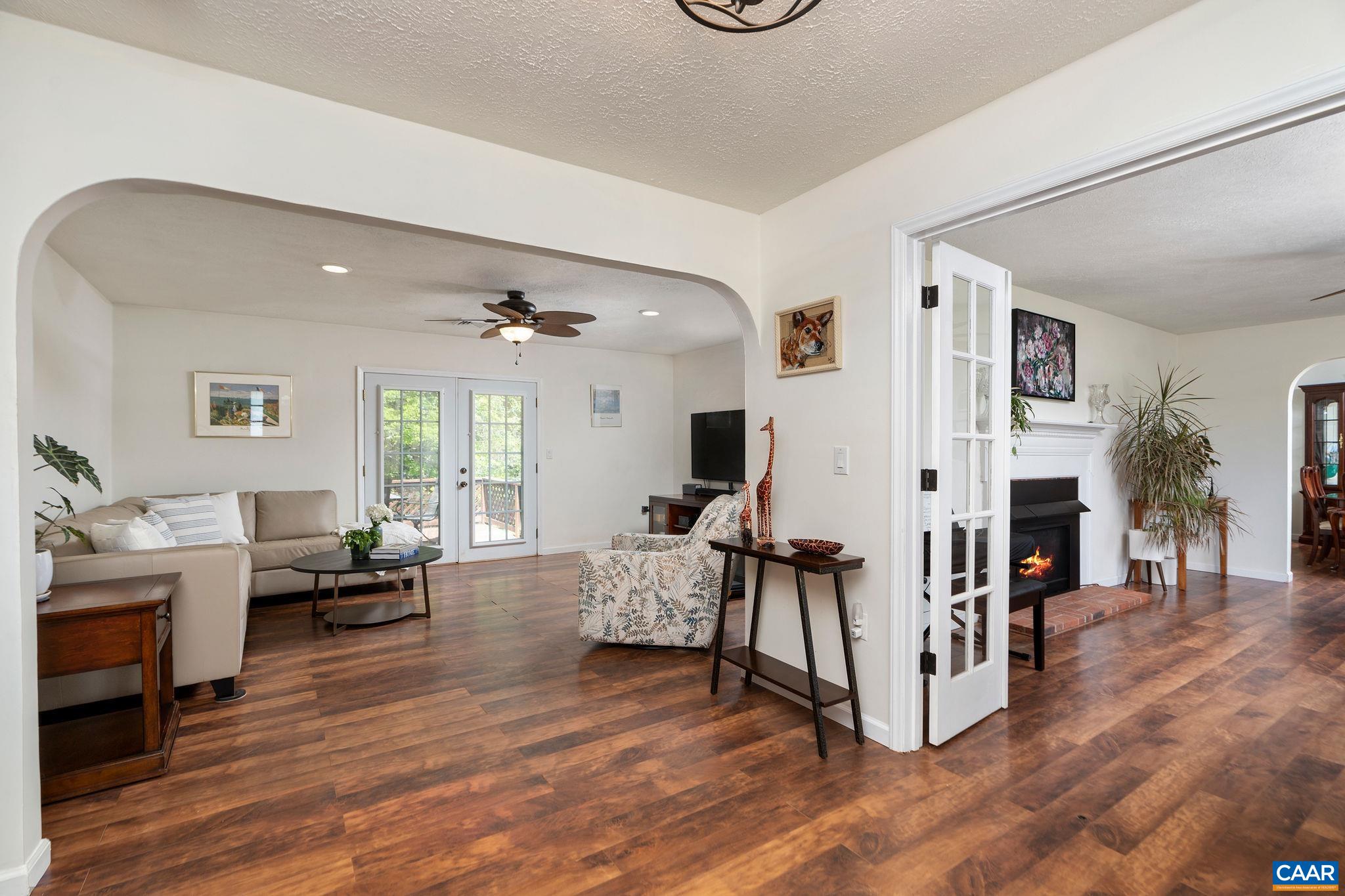 77 Sunset Drive Arrington, VA 22922 - Photo 3 of 35 a living room with furniture and a fireplace