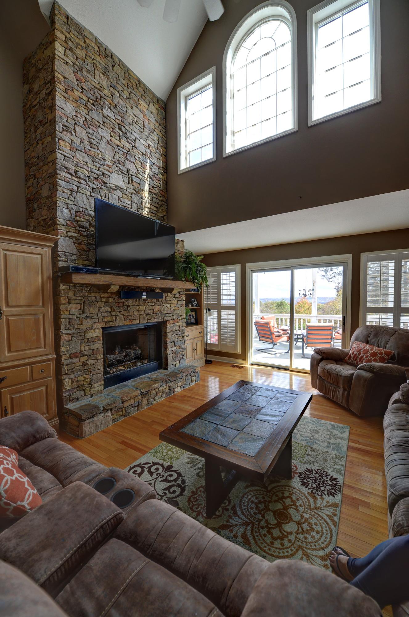 179 Channel Pointe Dayton, TN 37321 - Photo 3 of 18 179 channel pointe living