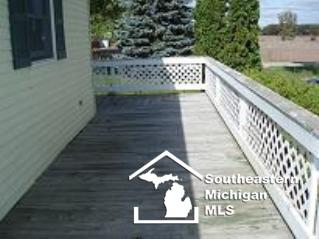 SIDE DECK