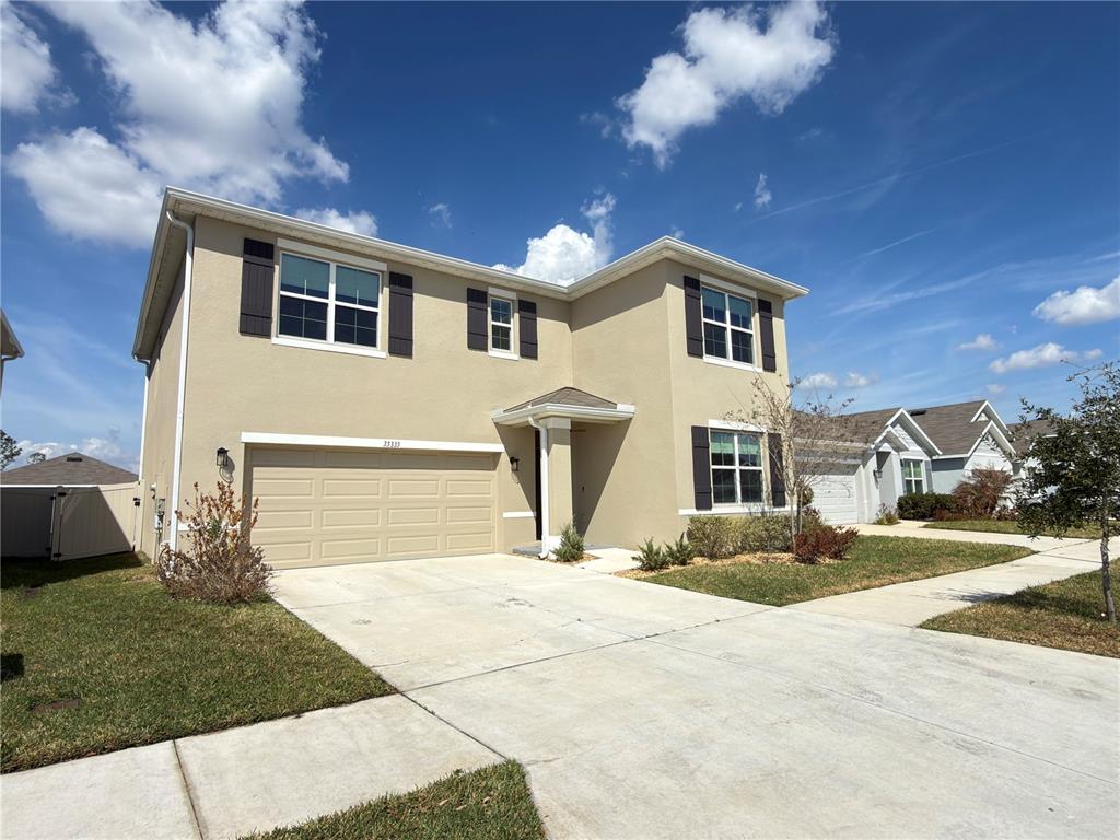 33333 Field Maple Loop Wesley Chapel, FL 33545 - Photo 3 of 34