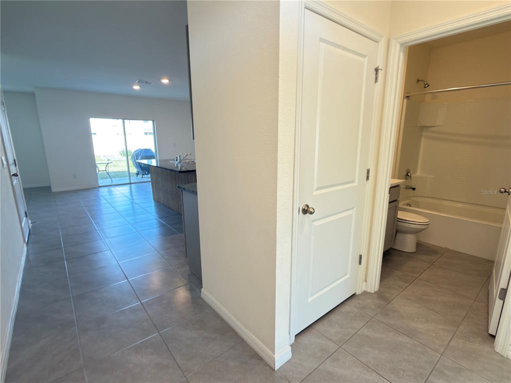33333 Field Maple Loop Wesley Chapel, FL 33545 - Photo 5 of 34