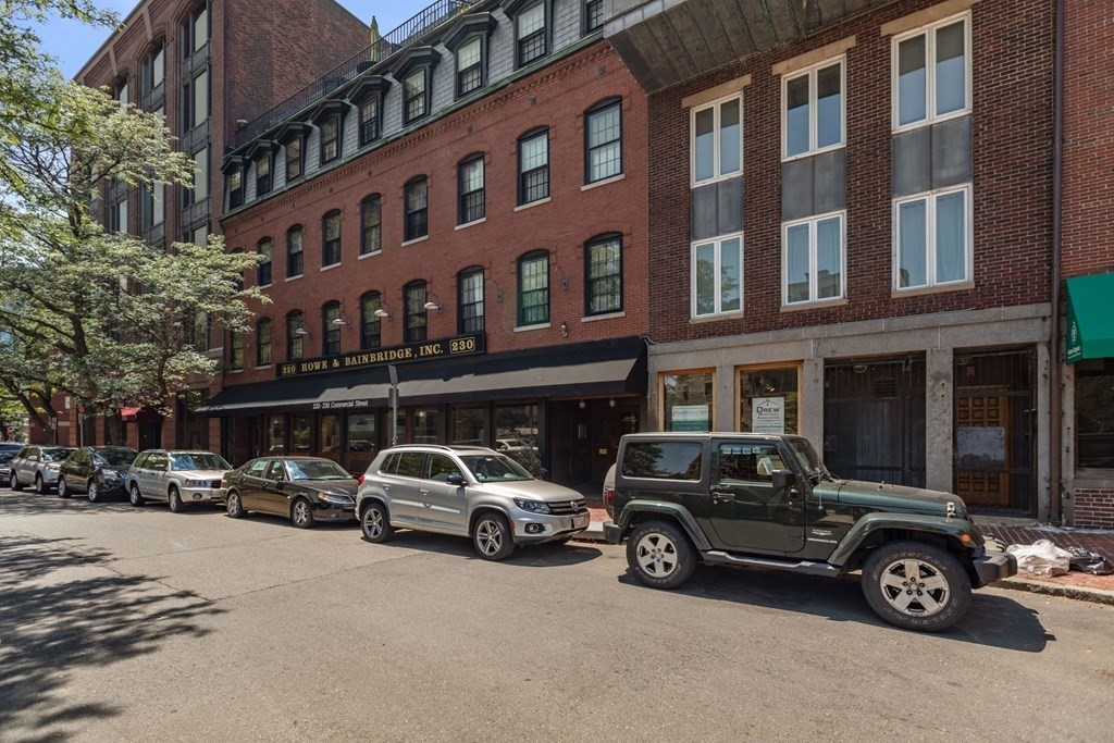 220 Commercial Street, Unit 5A Boston, MA 02109 - Photo 38 of 40 a car parked in front of a building