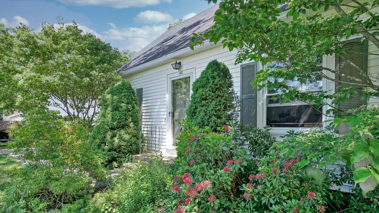 102 Johnson Road Gorham, ME 04038 - Photo 6 of 58 DSC00043