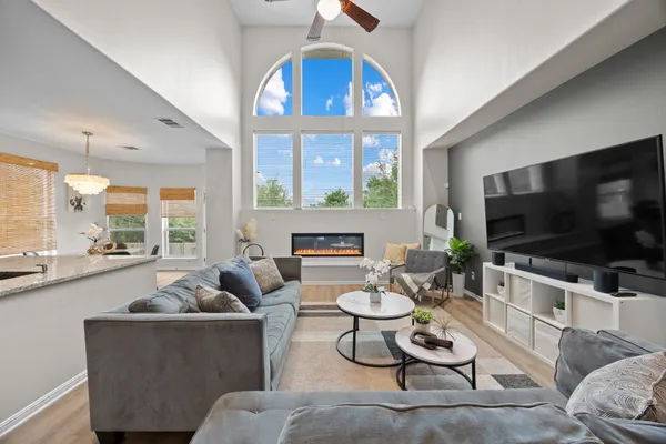 $919,900 | 4323 Angelico Lane, Round Rock, TX 78681