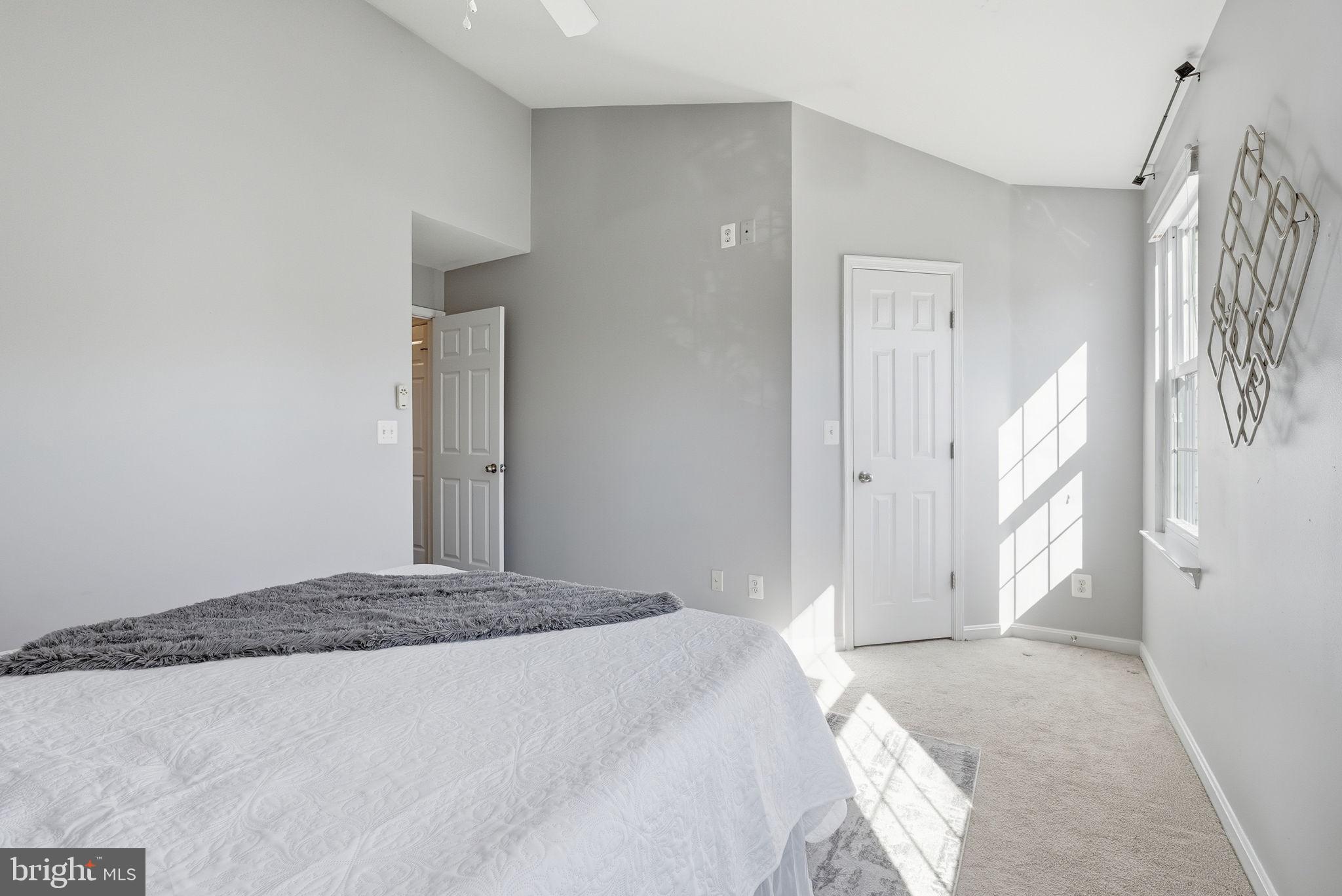 15697 Viewpoint Circle Dumfries, VA 22025 - Photo 18 of 34