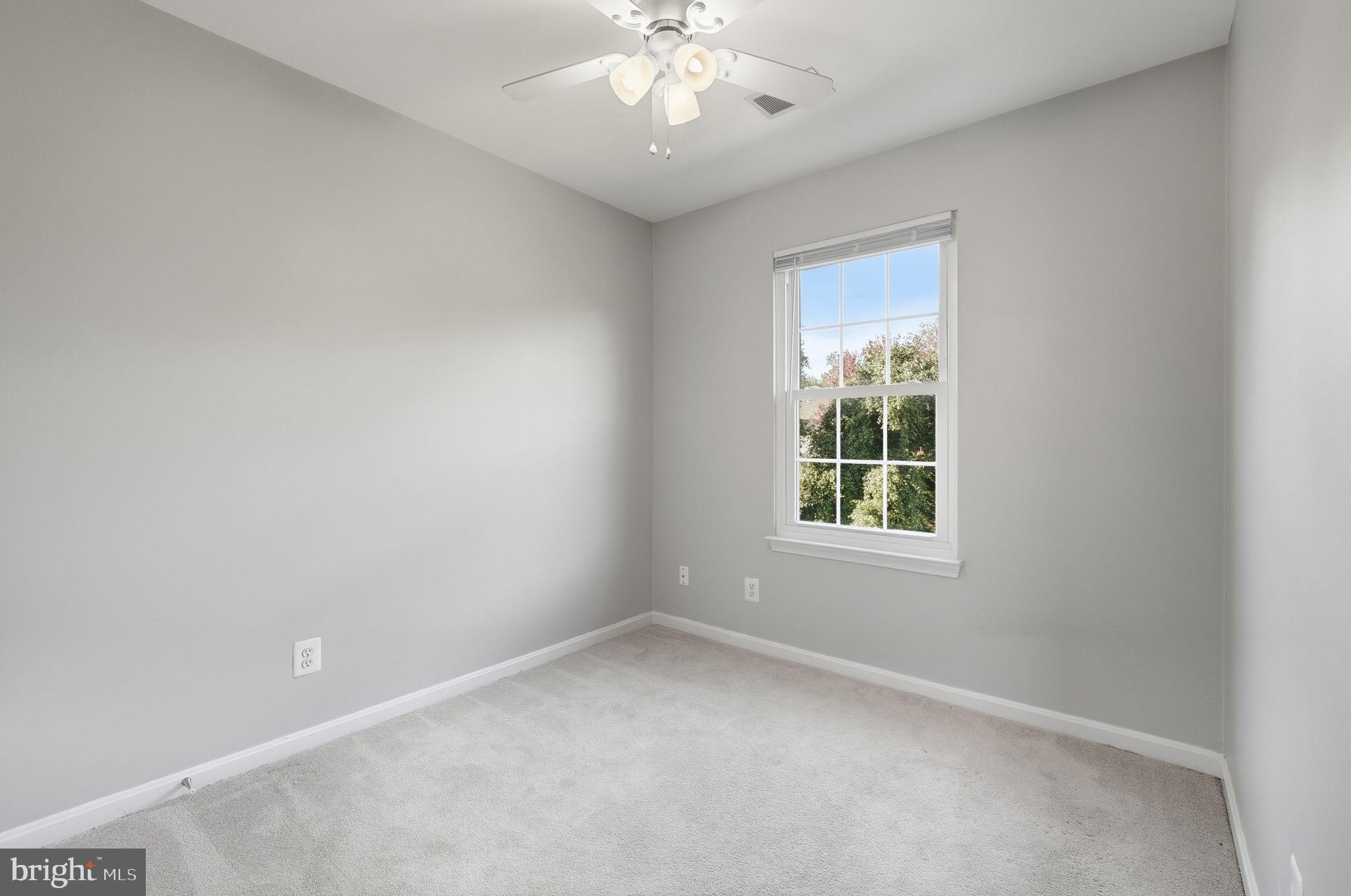 15697 Viewpoint Circle Dumfries, VA 22025 - Photo 20 of 34