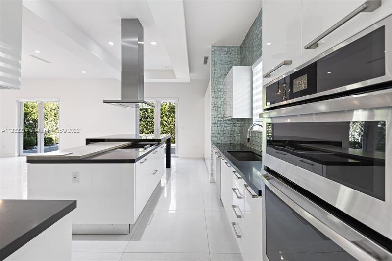 Doral Doral, FL 33122 - Photo 13 of 41 infinite kitchen