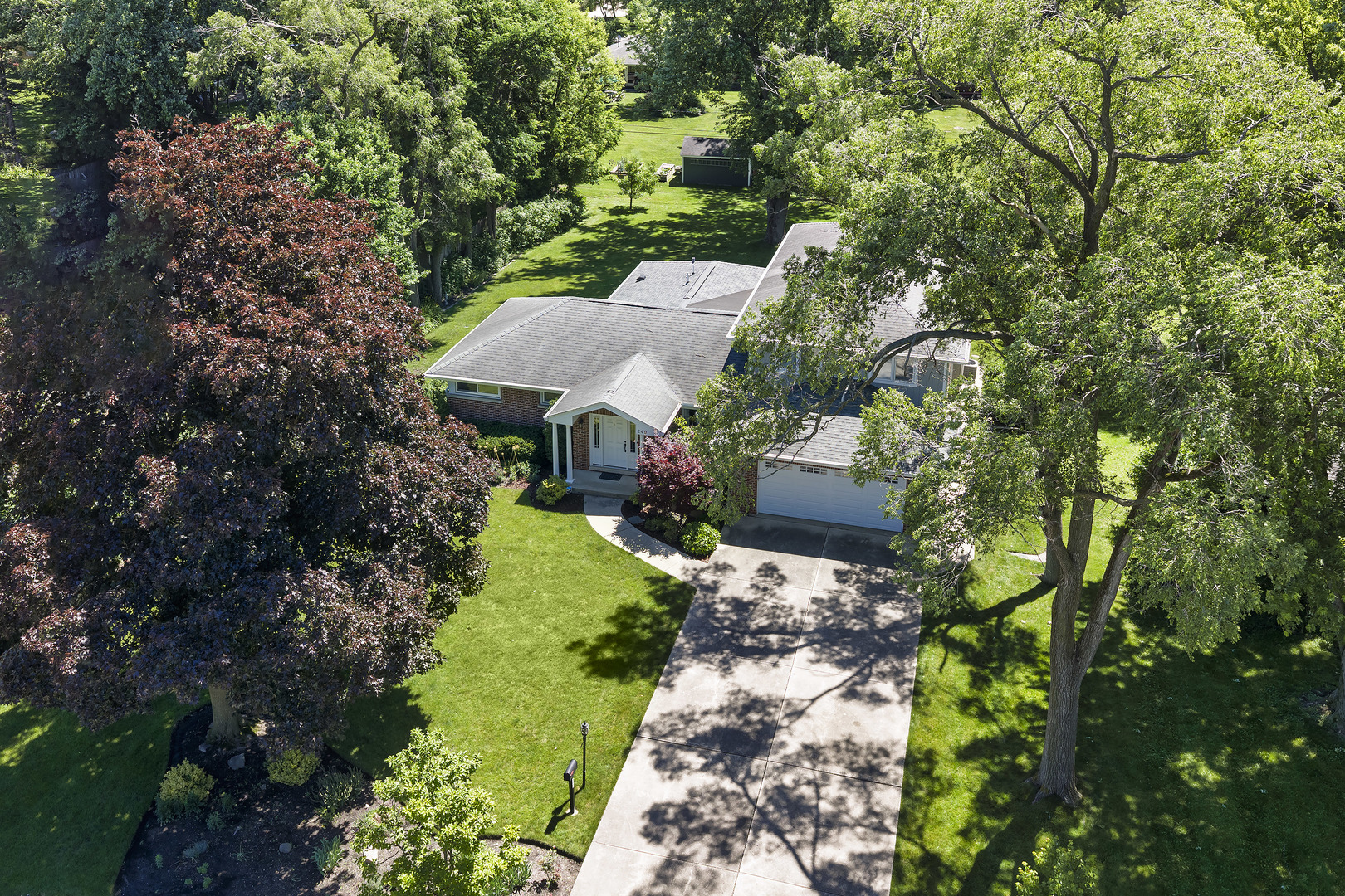 249 Spruce Road Northbrook, IL 60062 - Photo 34 of 47