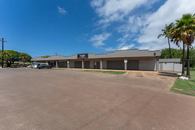 $2,600,000 | 8171 Kekaha Road, Kekaha, HI 96752