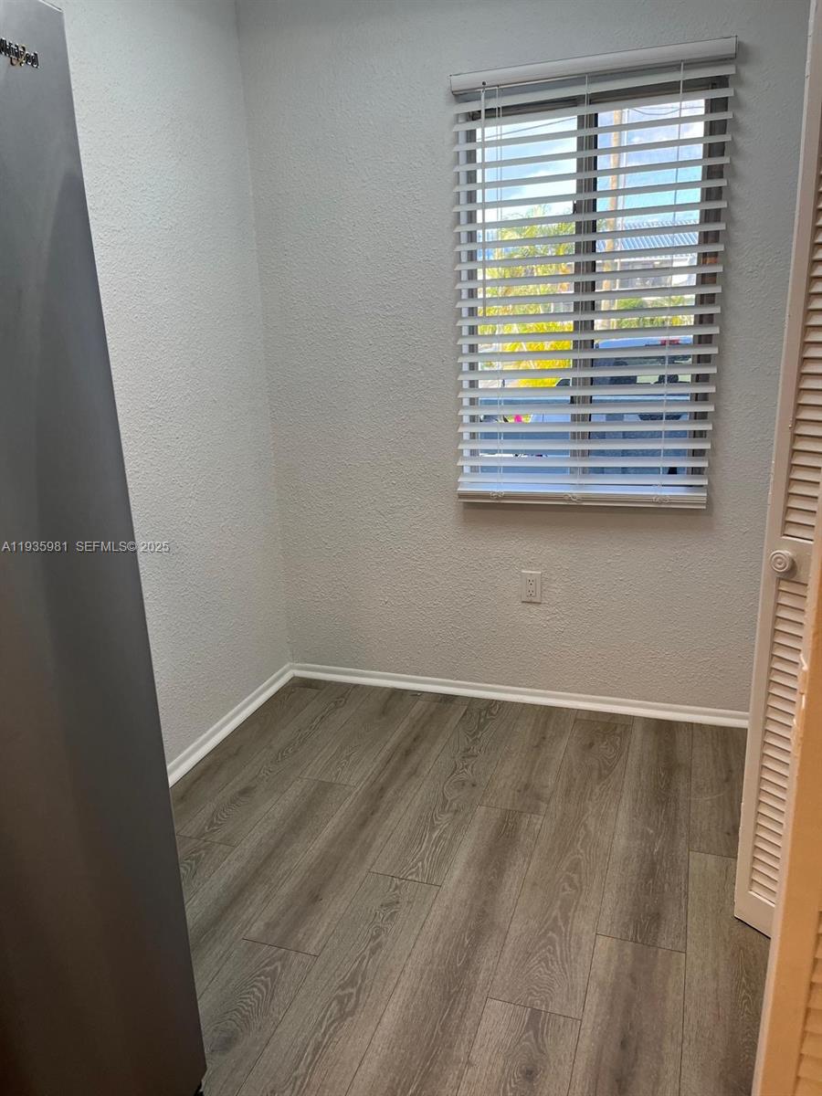 6800 Placida Road, Unit 132 Englewood, FL 34224 - Photo 14 of 33 Eat-in-kitchen, Office or exercise area