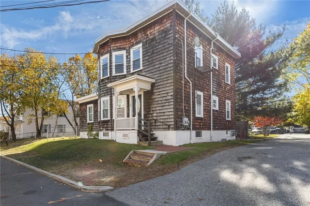 $1,700 | 60 Morris Avenue, Pawtucket, RI 02860