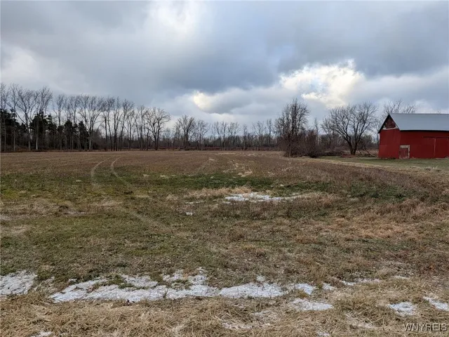 $188,000 | Godfrey Road North, Burt, NY 14028