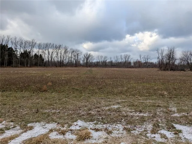 $188,000 | Godfrey Road North, Burt, NY 14028