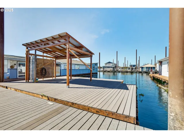 a view of outdoor space